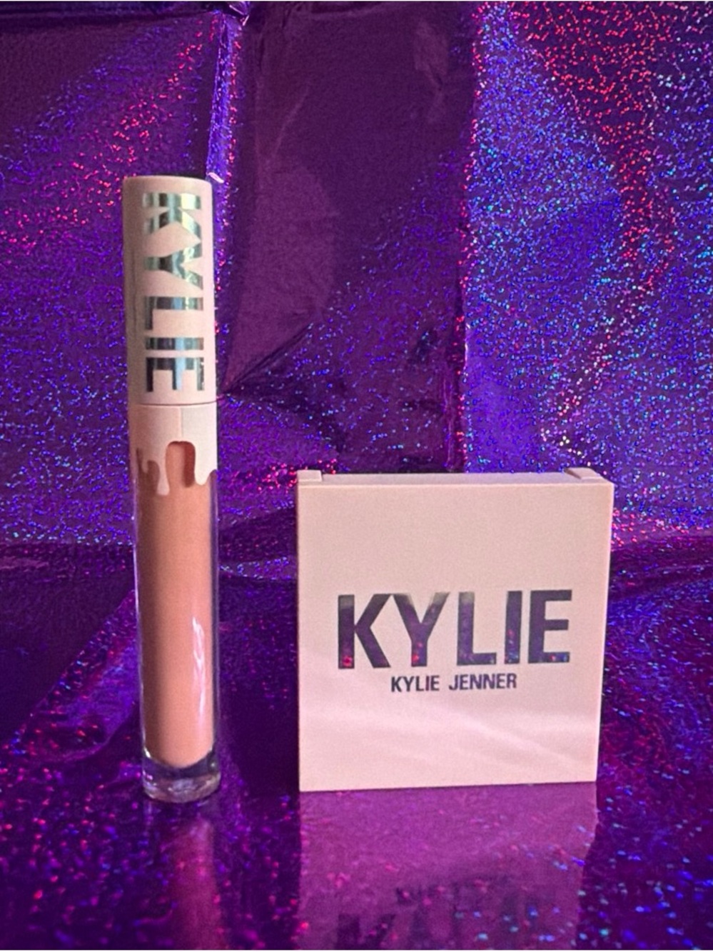 Kylie Cosmetics Nude Liquid Lipstick and Compact blush Set